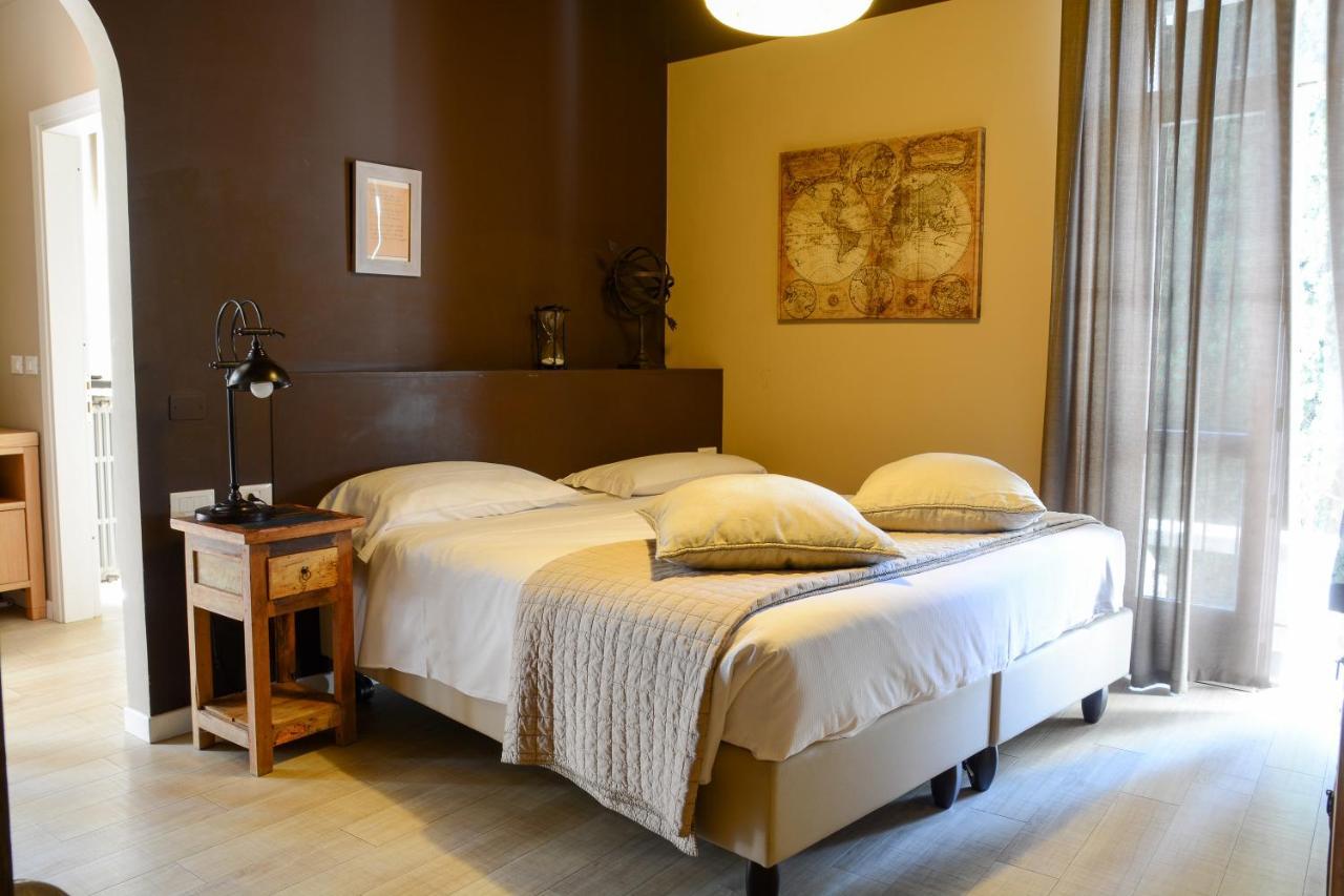 Washington Apartments Al Vittoriale 가르도네리비에라 외부 사진