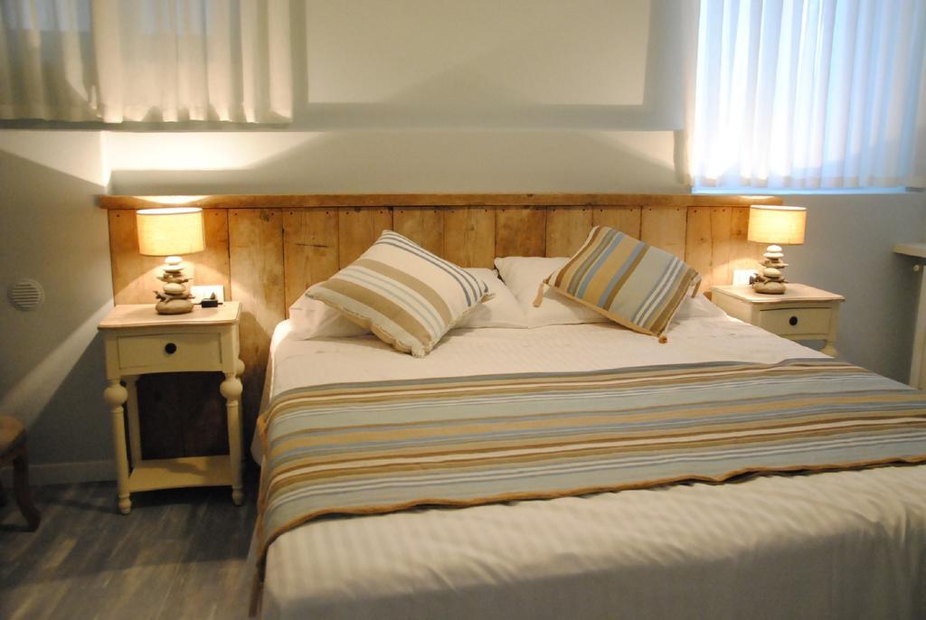 Washington Apartments Al Vittoriale 가르도네리비에라 객실 사진