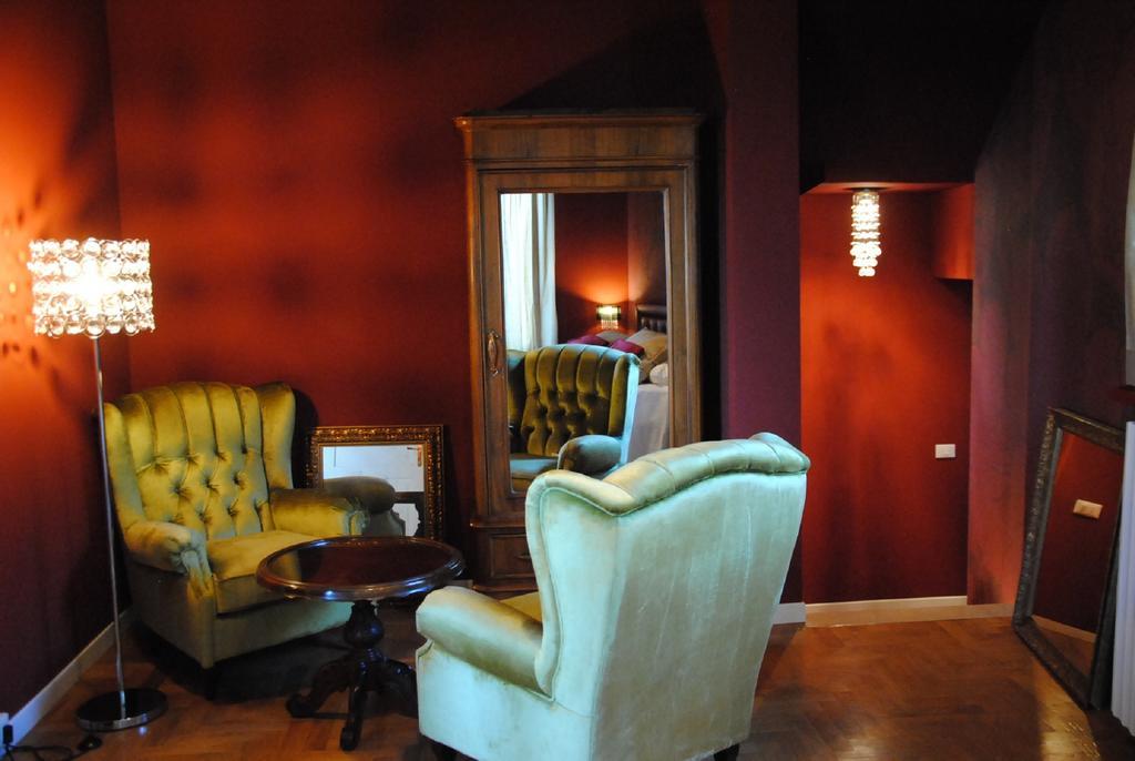 Washington Apartments Al Vittoriale 가르도네리비에라 객실 사진