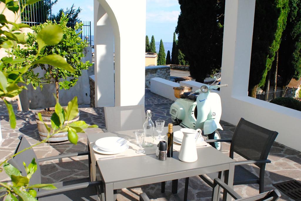 Washington Apartments Al Vittoriale 가르도네리비에라 외부 사진